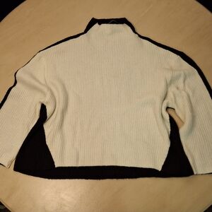Women's Black and White Sweater